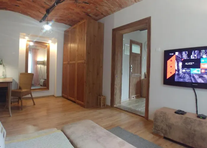 Nova Na Krakowskiej No 4